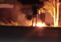bakar sampah