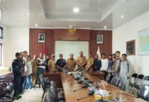 atlet tinju TTS