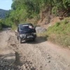 jalan-rusak-di-alor