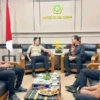 rektor undana dan bupati sarai
