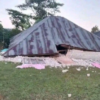 rumah rusak berat