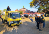 truk bantuan pangan