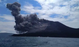 gunung anak krakatau