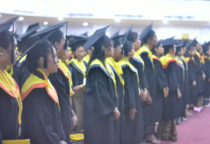 wisuda undana-2